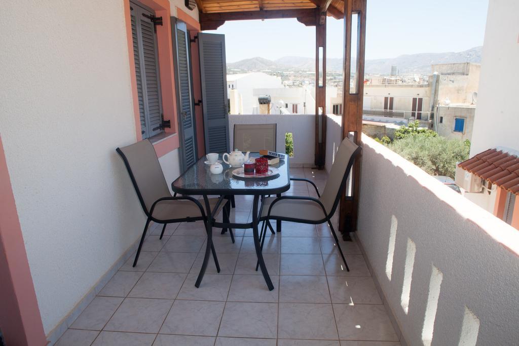 Palmira Apartments Makrýgialos Buitenkant foto