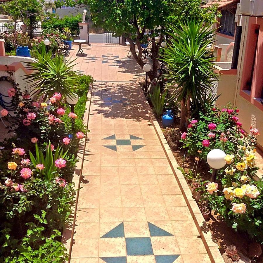 Palmira Apartments Makrýgialos Buitenkant foto