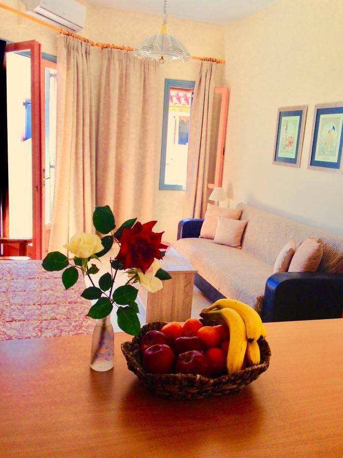 Palmira Apartments Makrýgialos Buitenkant foto