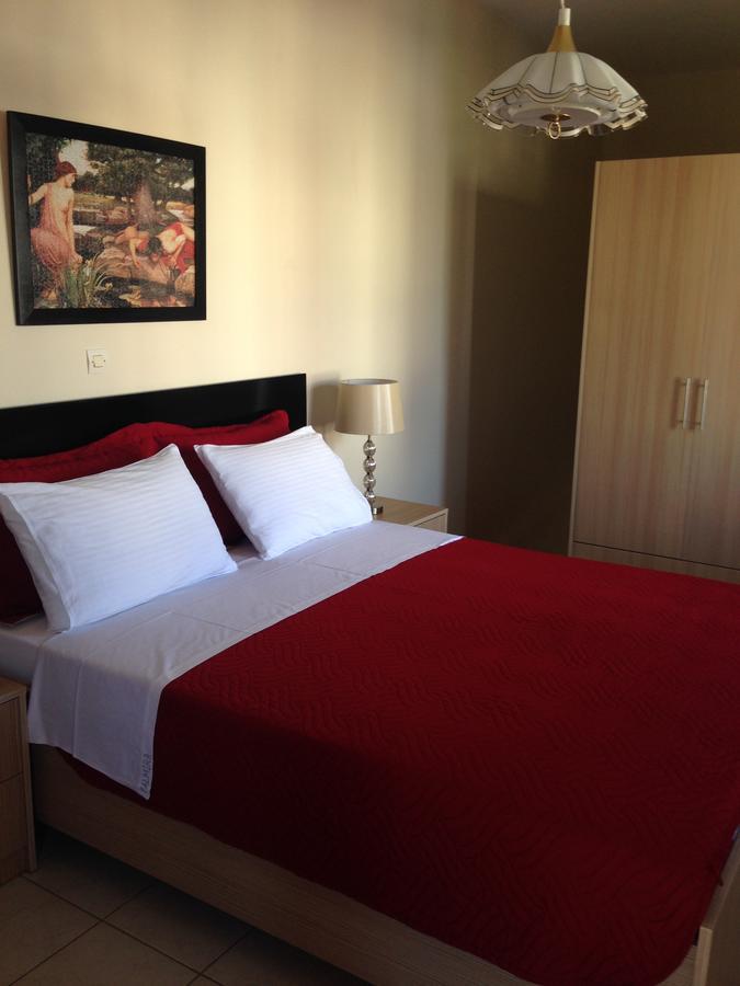 Palmira Apartments Makrýgialos Buitenkant foto